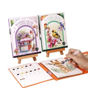 Akvarelni ustvarjalni komplet z vgrajenimi barvami + vodni čopič (8 motivov + 8 praznih strani)